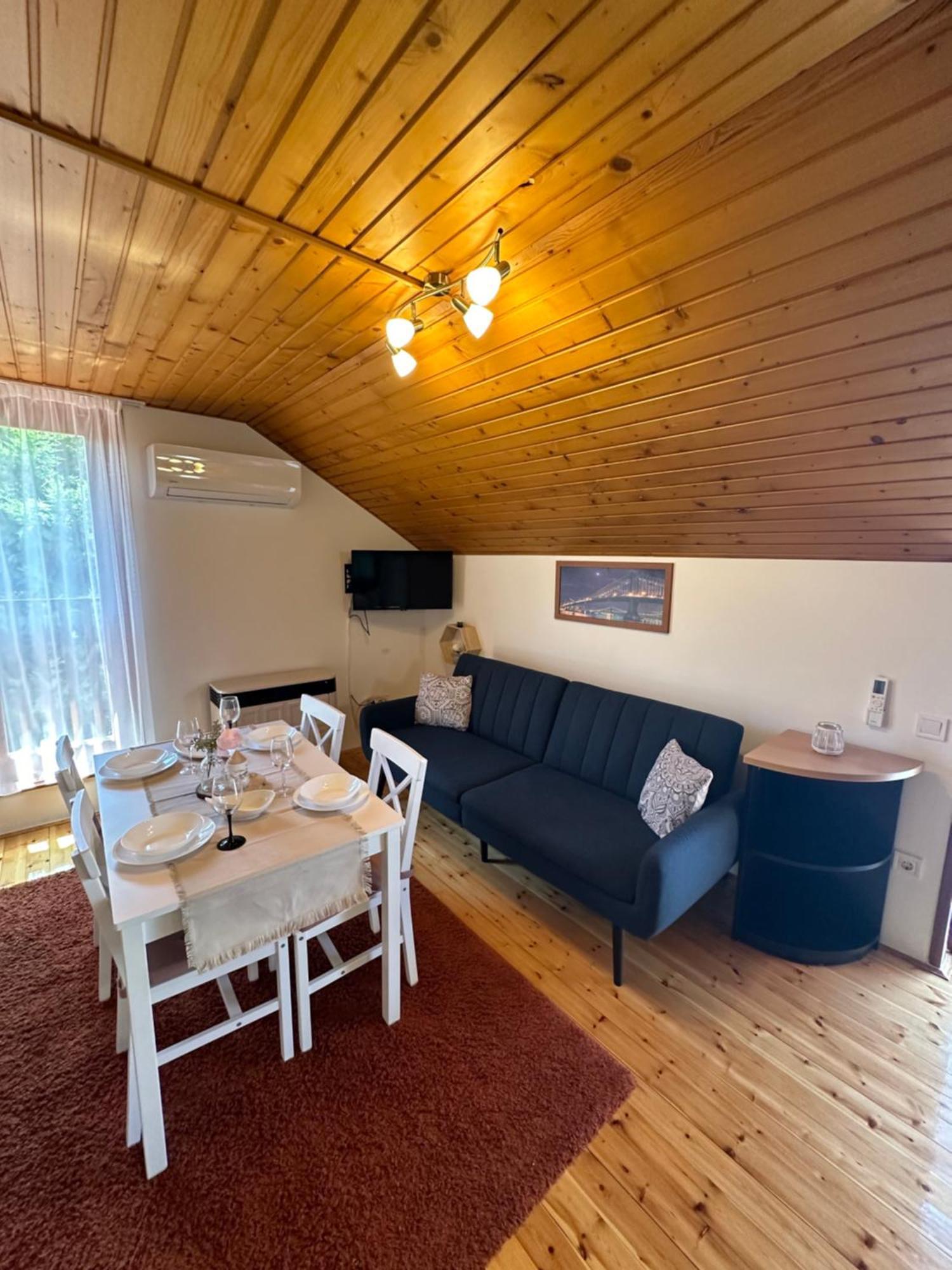 Harmony & Wine Eger Apartment Exterior foto