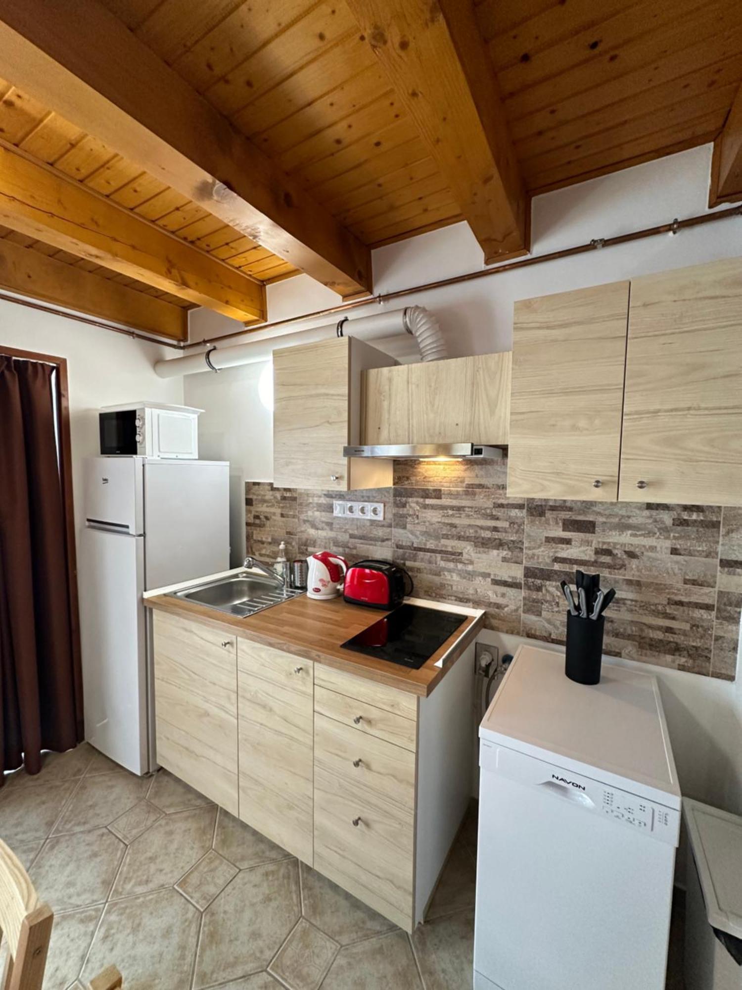 Harmony & Wine Eger Apartment Exterior foto