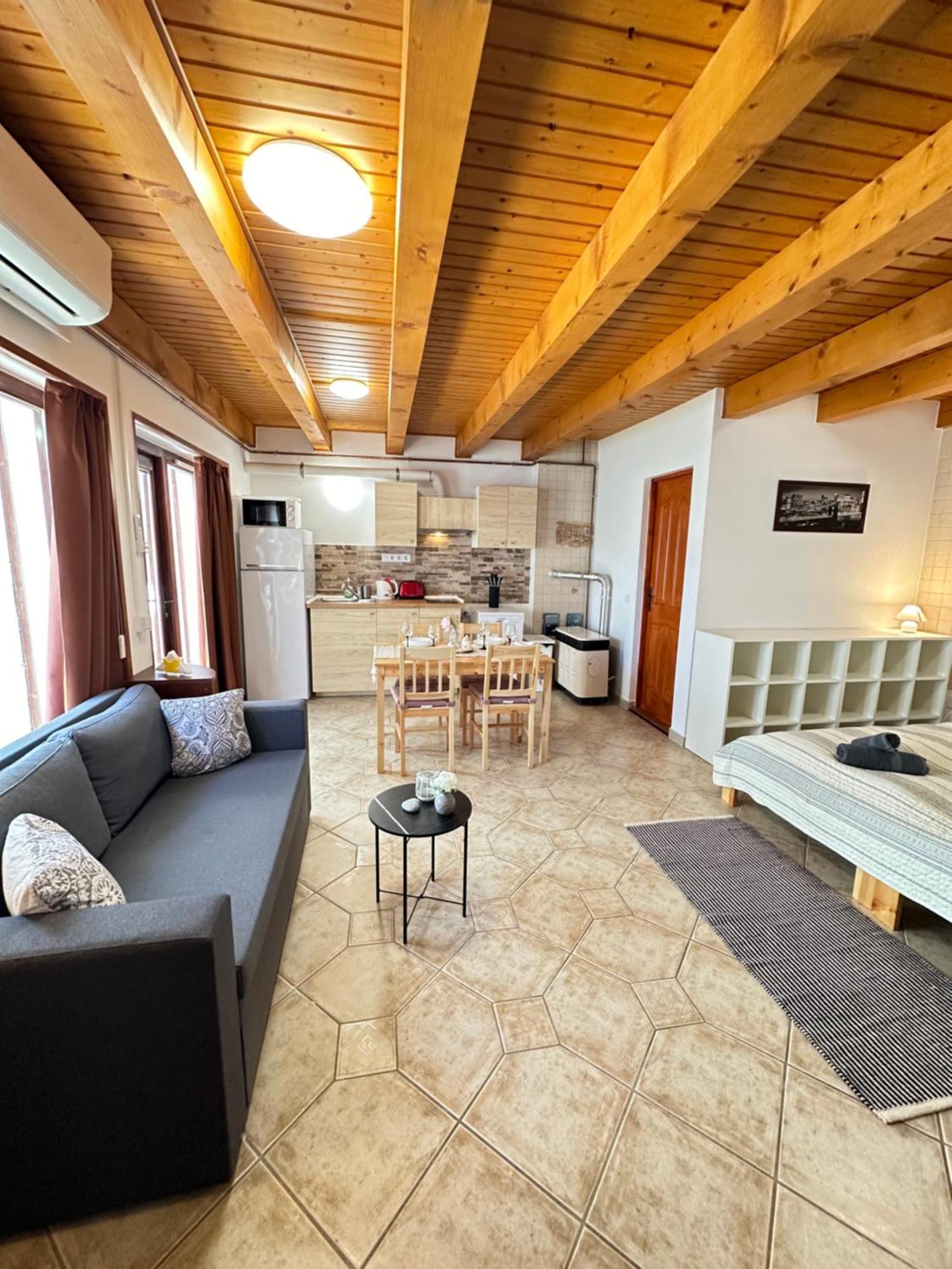 Harmony & Wine Eger Apartment Exterior foto